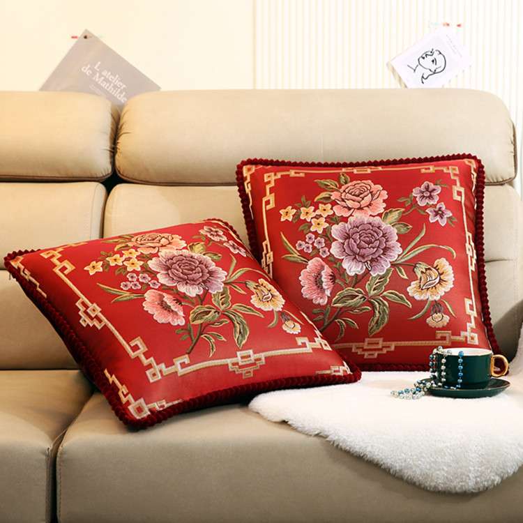 蓮花刺繍入り上品クッションカバー