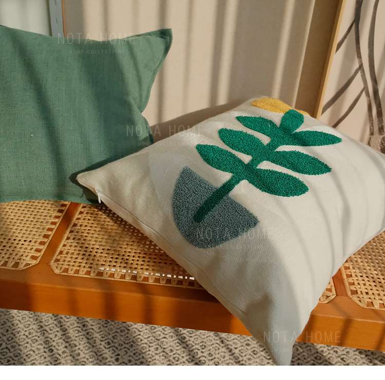 北欧風ボタニカル刺繍クッションカバー